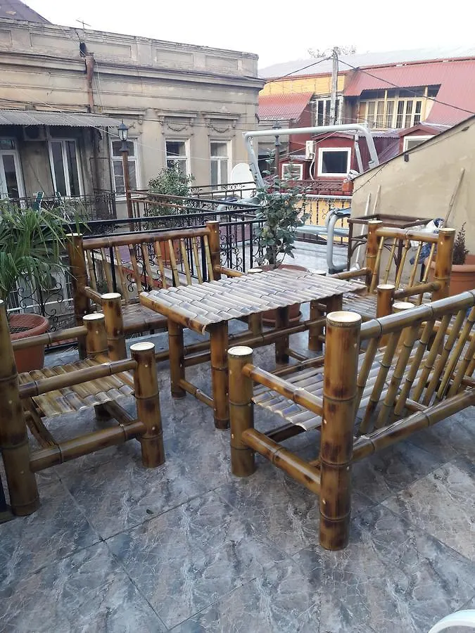 Hotel Nice House Tbilisi Pensjonat