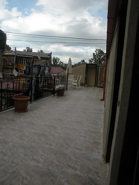 Hotel Nice House Tbilisi Gruzja