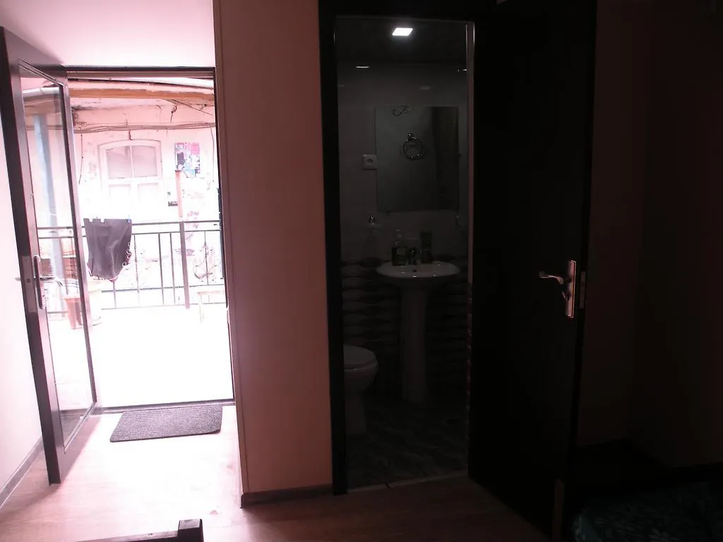 Hotel Nice House Tbilisi 0*,  Gruzja